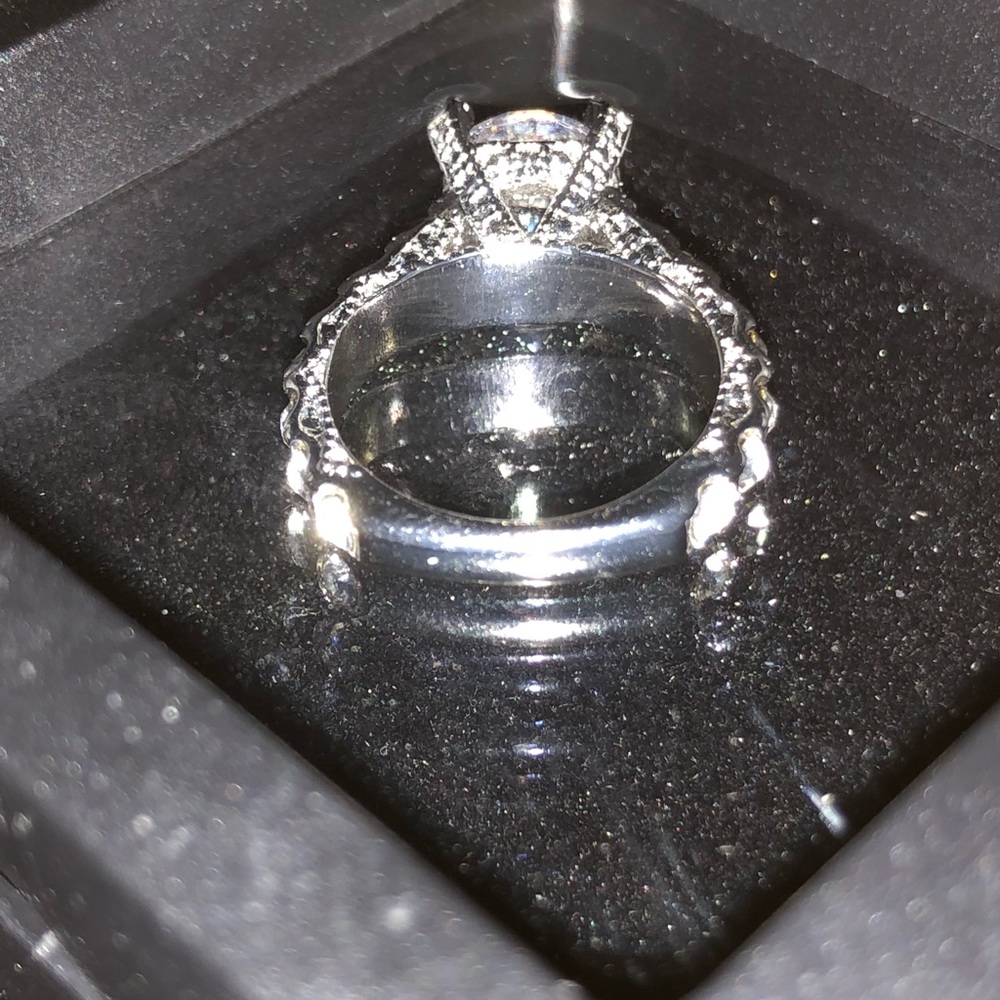 SOLD Ring Engagement - Picture 8 of 8